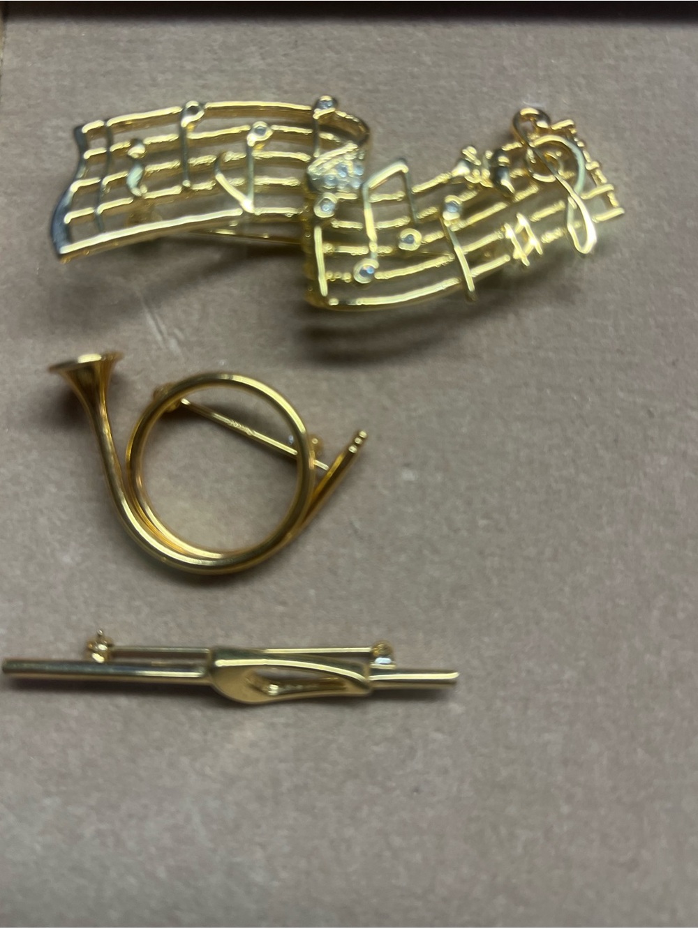Vintage Music-Brooch Lot Gold Tone Pins (Treble Clef, French Horn & Music Notes)